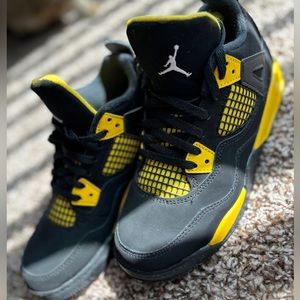 lighting 4 Jordan’s